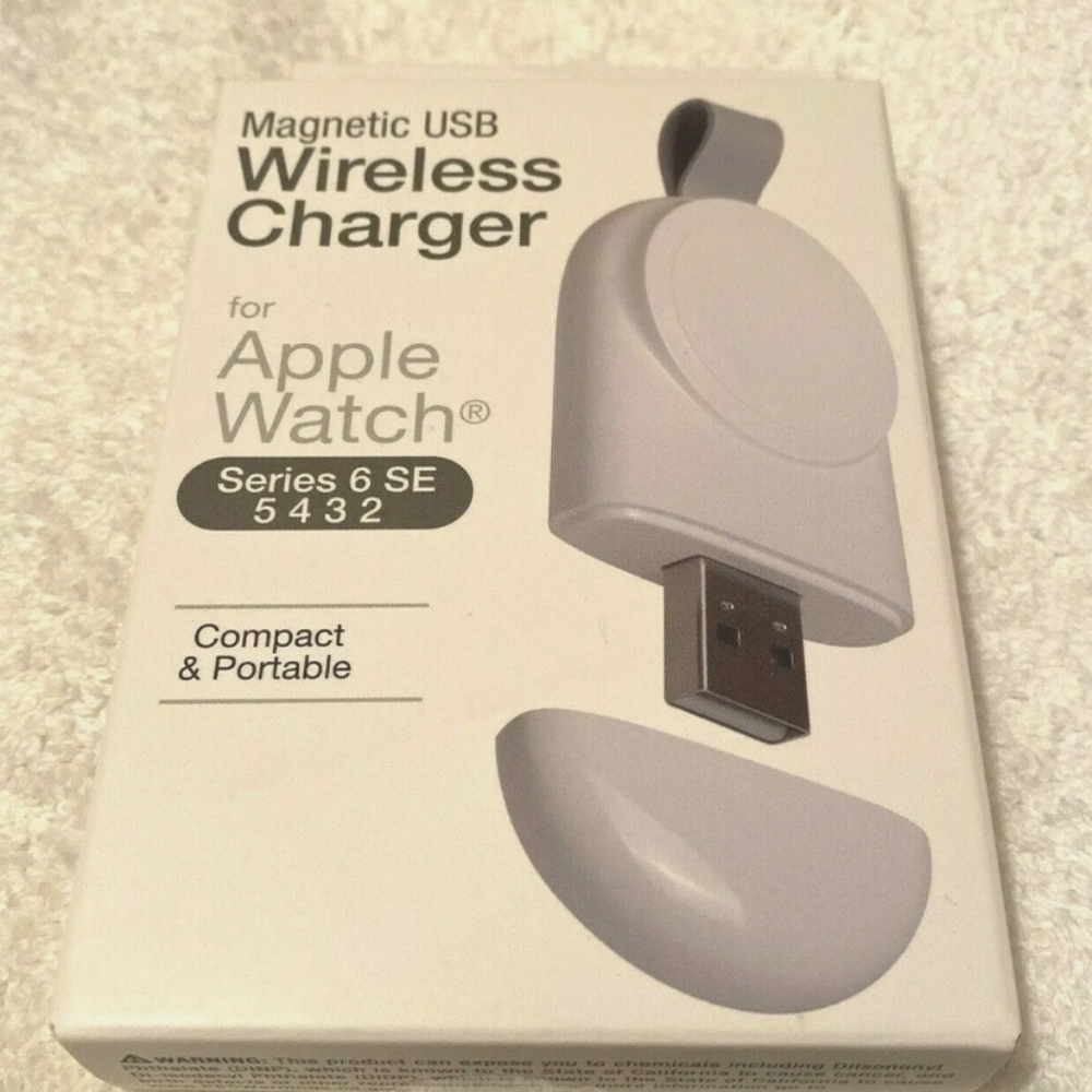 New in Box! "iHip" USB Apple Watch Charger (Series 2-6, SE)
